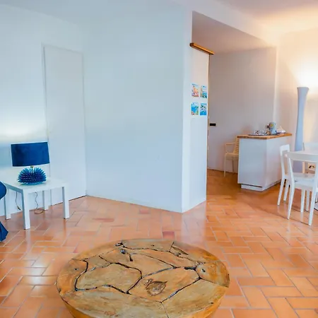 Casa Due Golfi بيت للعطل كابري