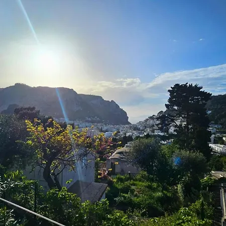 Casa Due Golfi كابري